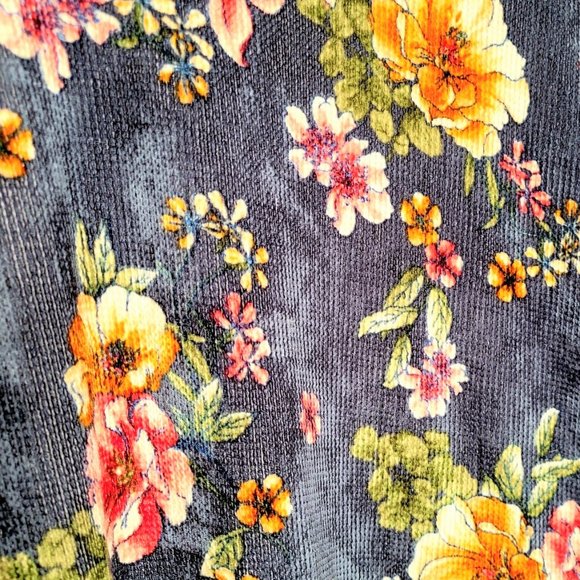 REVIVE High Low Hem Dolman Sleeved Floral Sweater Cozy Cottage Core SZ L… - Picture 6 of 6